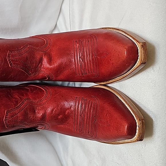 Black Star Matador Western Booties - Picture 10 of 12